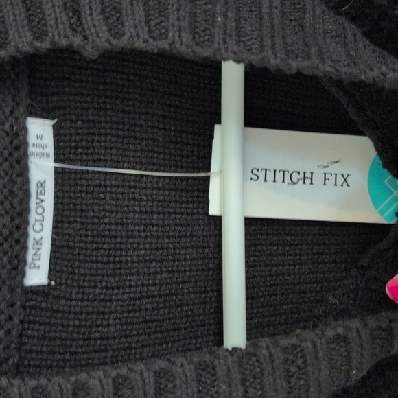 New With Tags Pink Clover Stitch Fix Gabriel Mock Neck Textured Sweater Size Med - Picture 2 of 6